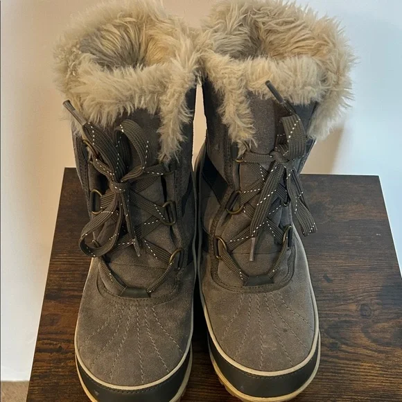 Sorel Tivoli II Quarry Gray Waterproof Short Boots Size 10 - Picture 8 of 11